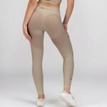 Pure form vest & leggings set